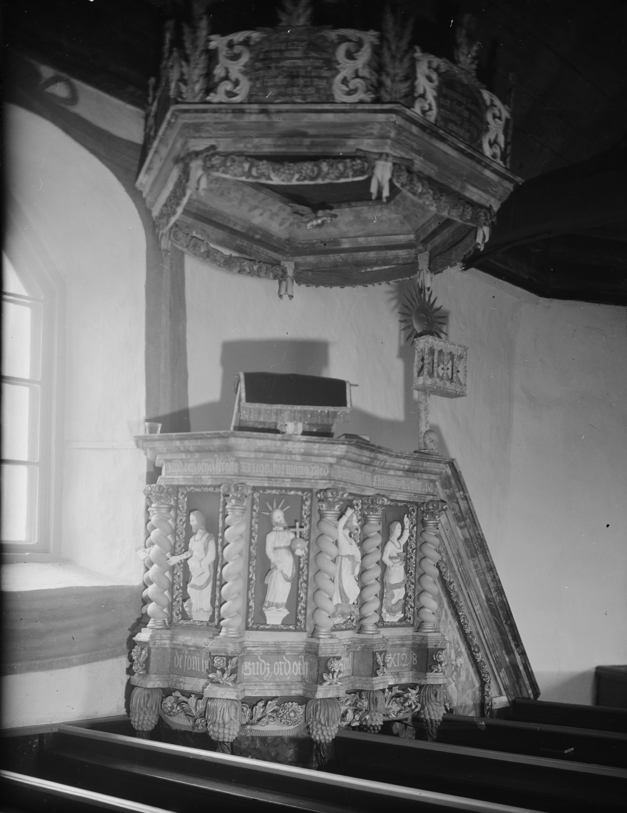 Olle Hellström, Åsbräcka kyrka