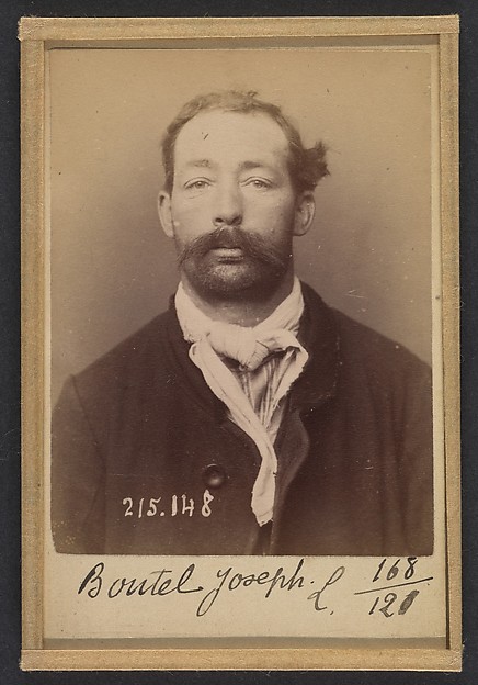 Alphonse Bertillon, Boutel. Joseph. Louis. 34 ans, né à Bonnay (Eure). Corroyeur. Anarchiste. 5/3/94.
