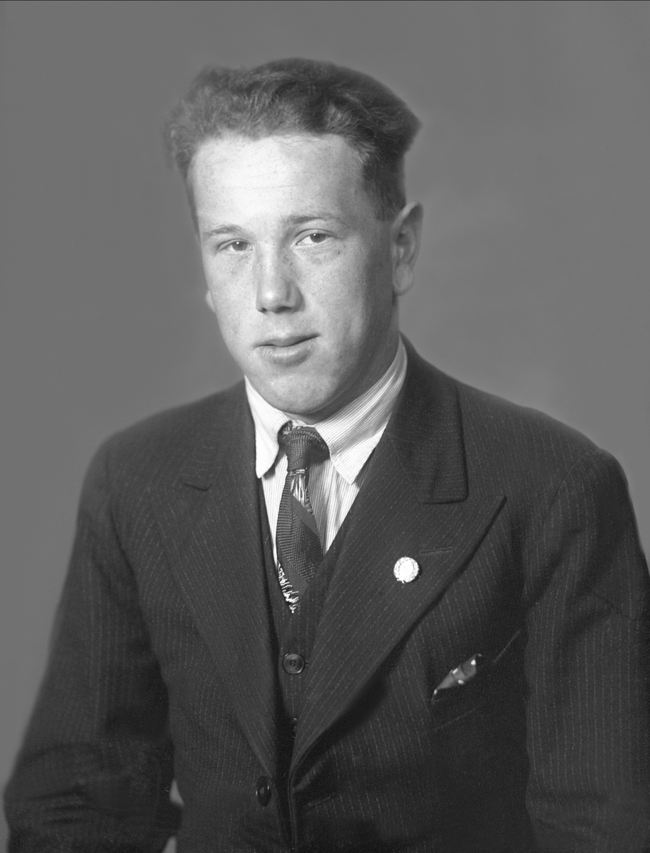 Gustav Borgen, NFB.56495