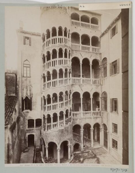 Fratelli Alinari, Photograph