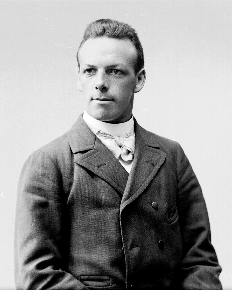 Gustav Borgen, NFB.30868
