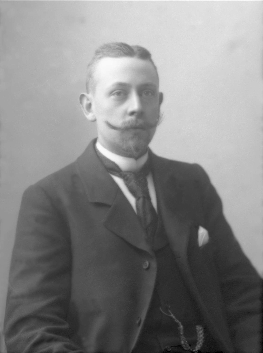 Gustav Borgen, NFB.50380