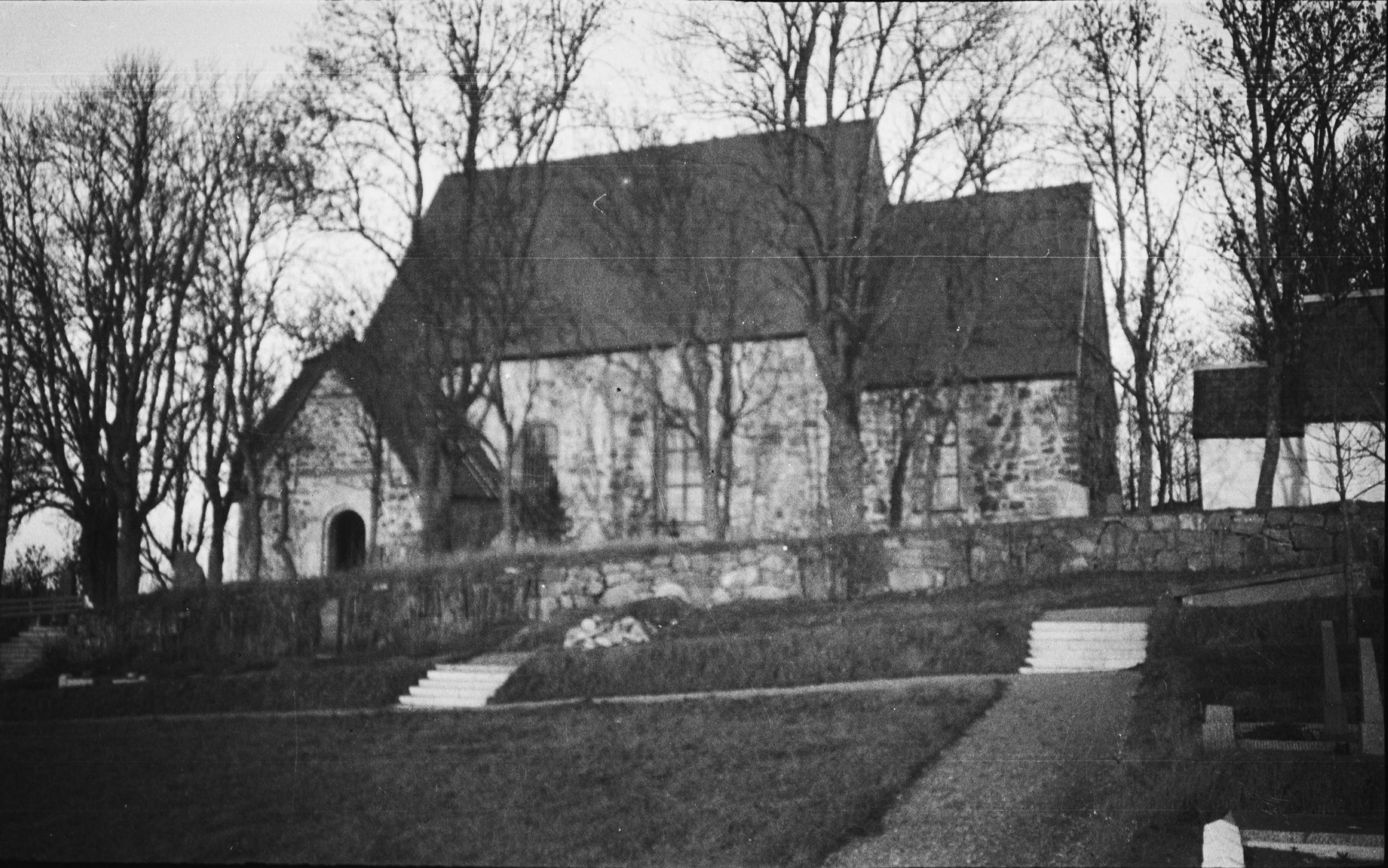 Erik Fant, Roslags-Bro kyrka