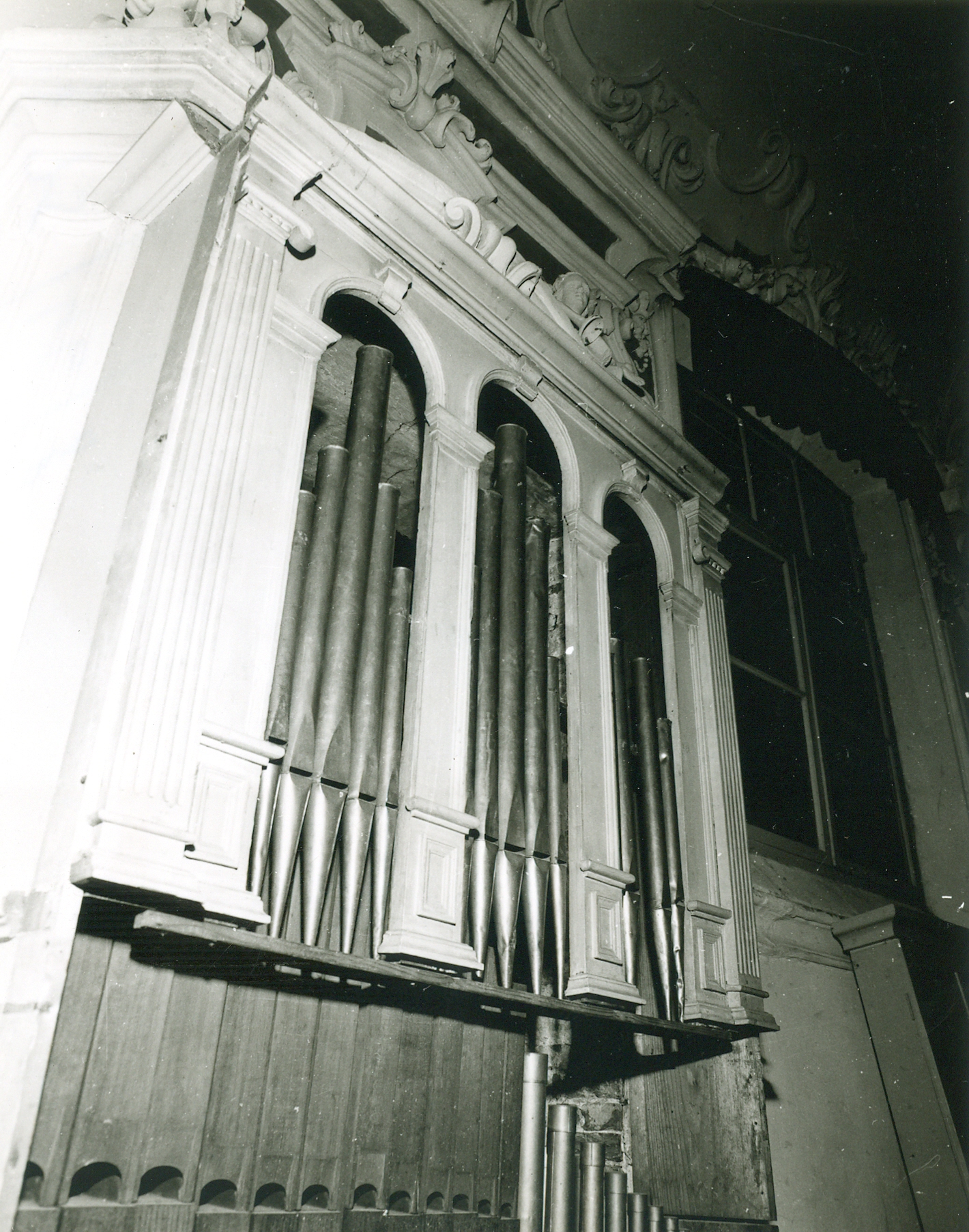 Nino Vranić, Trogir (Trogir) - Benediktinski samostan Sv. Nikole - Prospekt te drvene i metalne svirale
