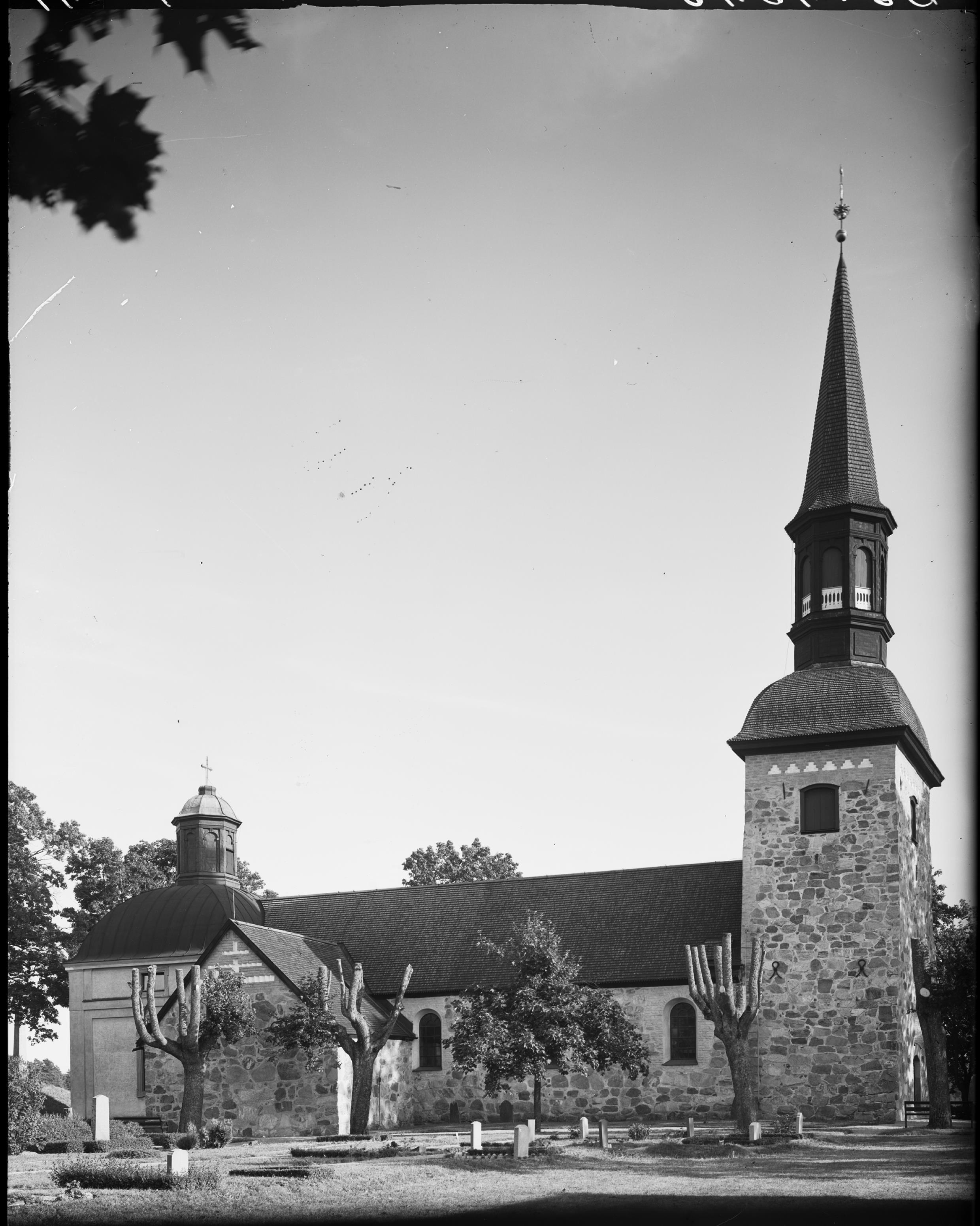 Nils Lagergren, Lovö kyrka