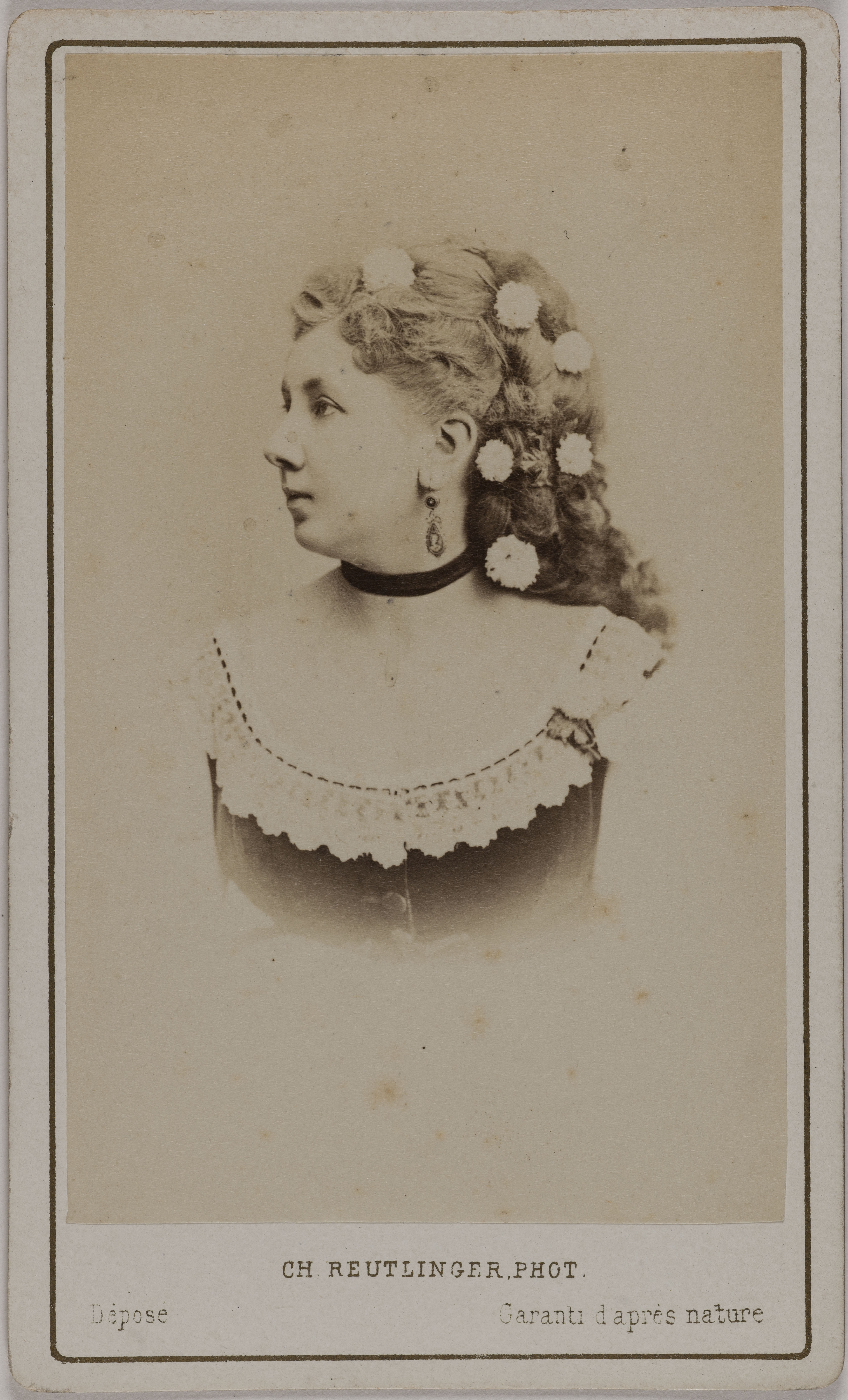 Charles Reutlinger, Portrait d'Armande (danseuse au Théâtre des Variétés)