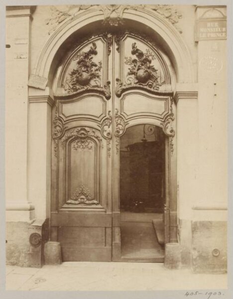 Atget, Jean-Eugène-Auguste, Hotel du Prince de Conde, Paris, France