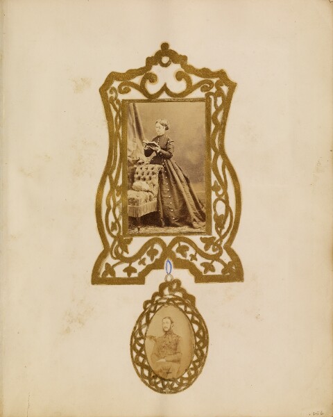 Unknown, [Photo collage of two portraits framed in gold]