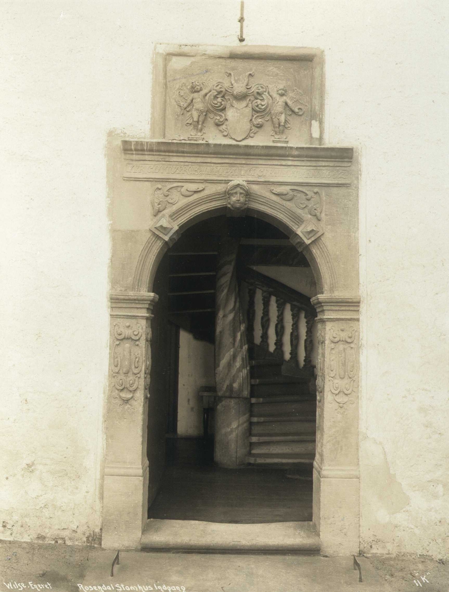 Anders Beer Wilse, Hovedinngang, Baroniet Rosendal, Kvinnherad, Hordaland. Fotografert 1912.