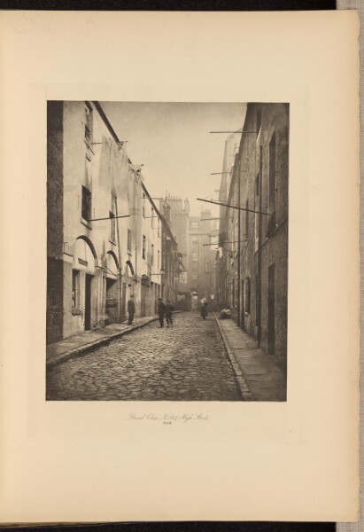 Thomas Annan, Broad Close No. 167 High Street