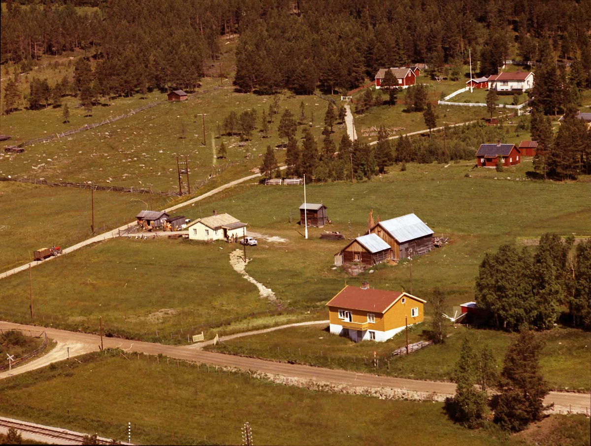 Widerøes Flyveselskap A/S, Gårdsbruk (Samuelshaug).