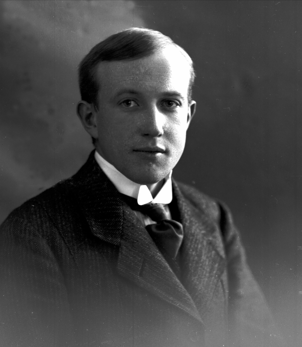 Gustav Borgen, NFB.28762