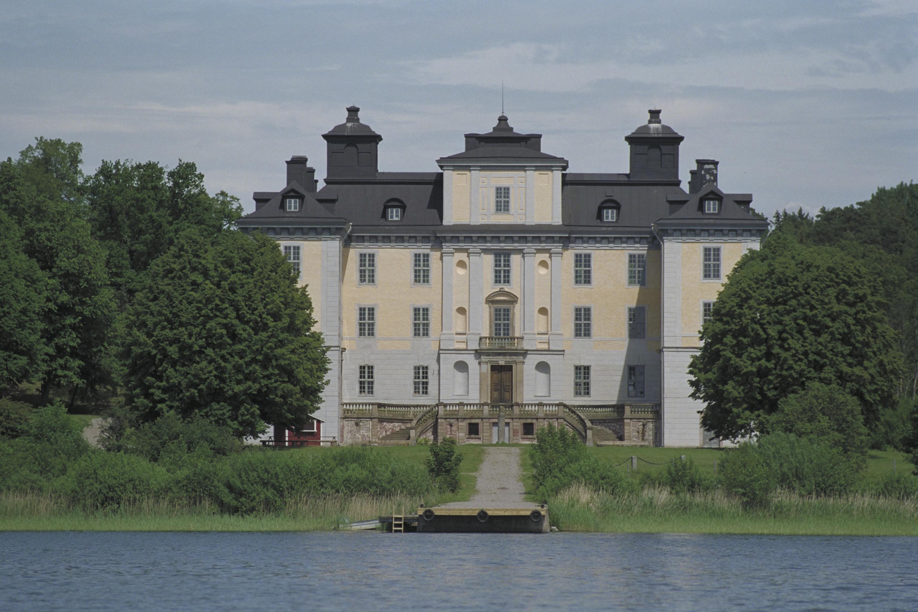 Bengt A Lundberg, Mälsåkers slott