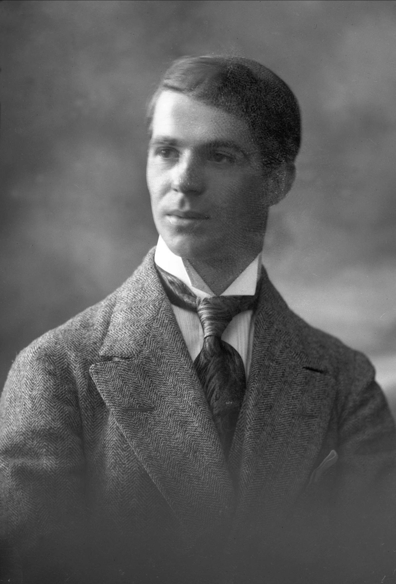 Gustav Borgen, NFB.42843