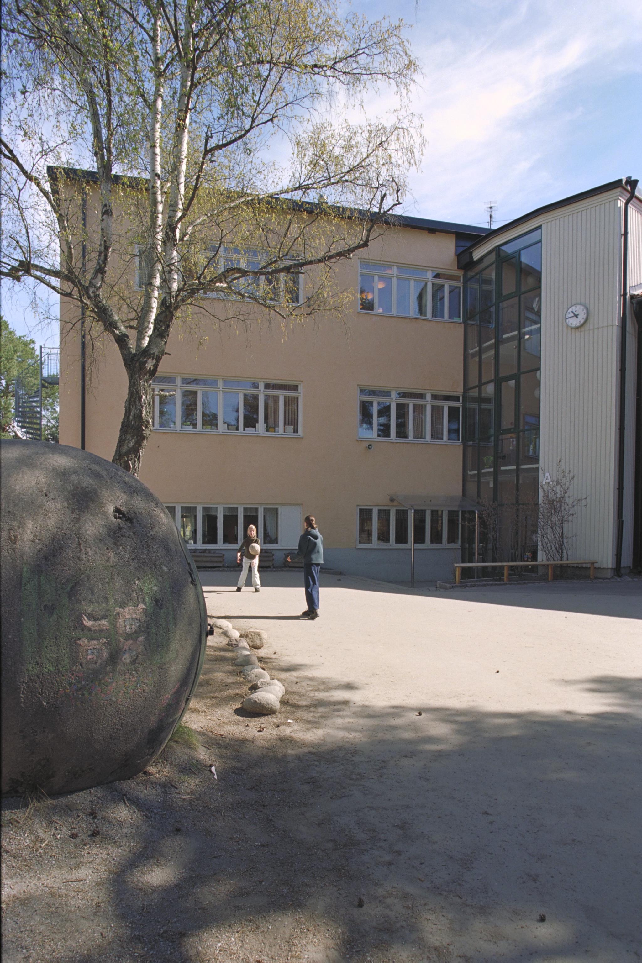 Bengt A Lundberg, Smedslättskolan