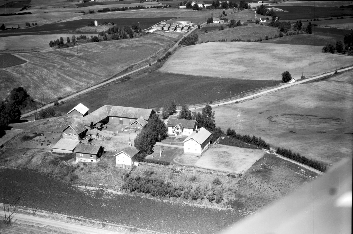 Widerøes Flyveselskap A/S, FLYFOTO HVEBERG