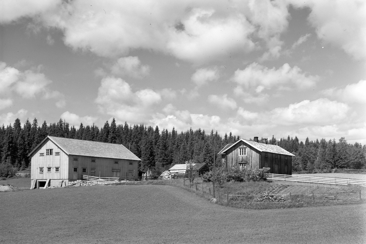 Anno Domkirkeodden, EKSTR: GARDSTUN, SLAGSVEEN. Se Løtenboka, Bygdebok fra 1953 bind 2. side 358