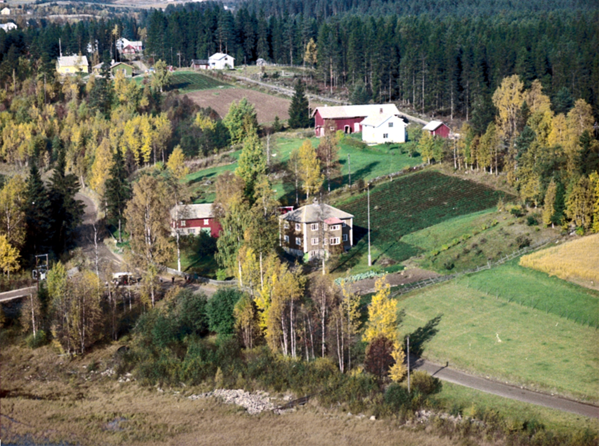 Widerøes Flyveselskap A/S, FLYFOTO SJØLI, VALLSET