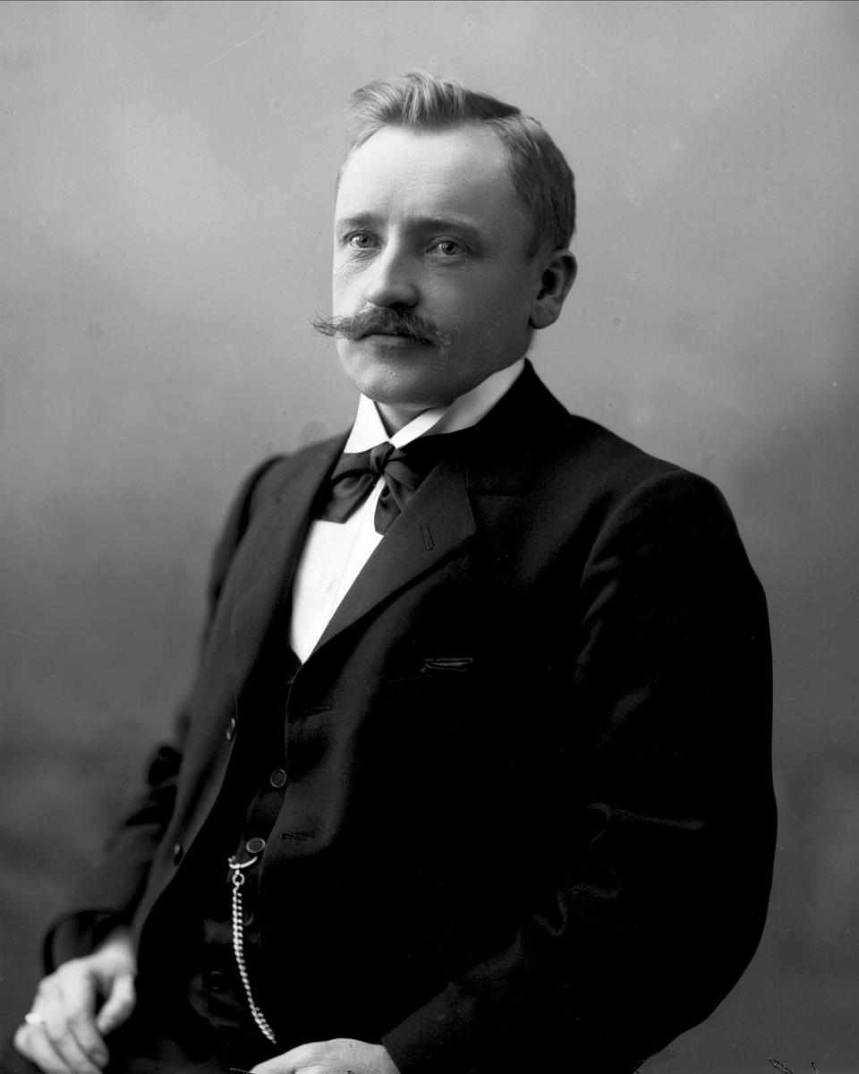 Gustav Borgen, NFB.03330