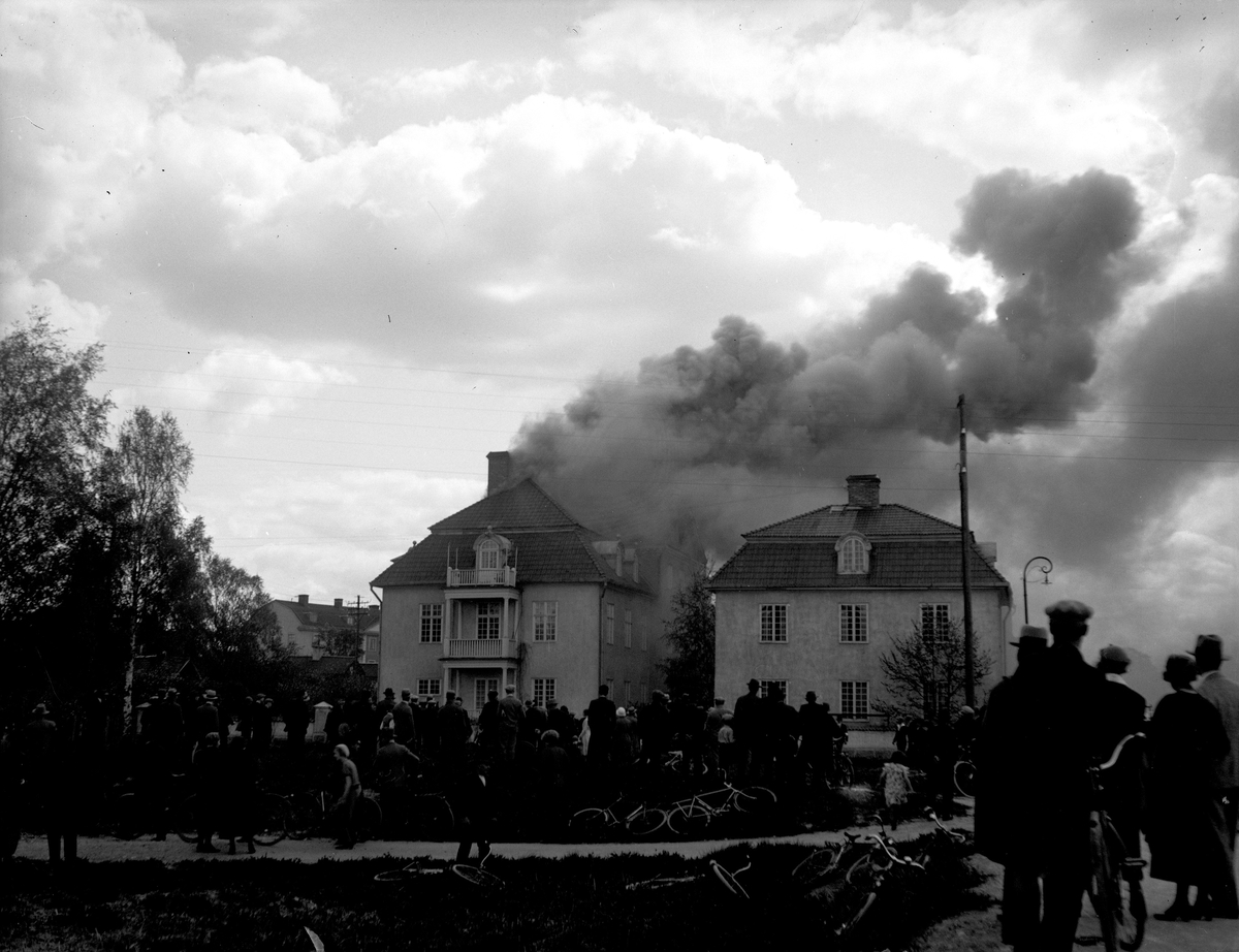 Ellert Johan Viktor Sörman, Branden i Brandalsund. Fotograf E. Sörman.