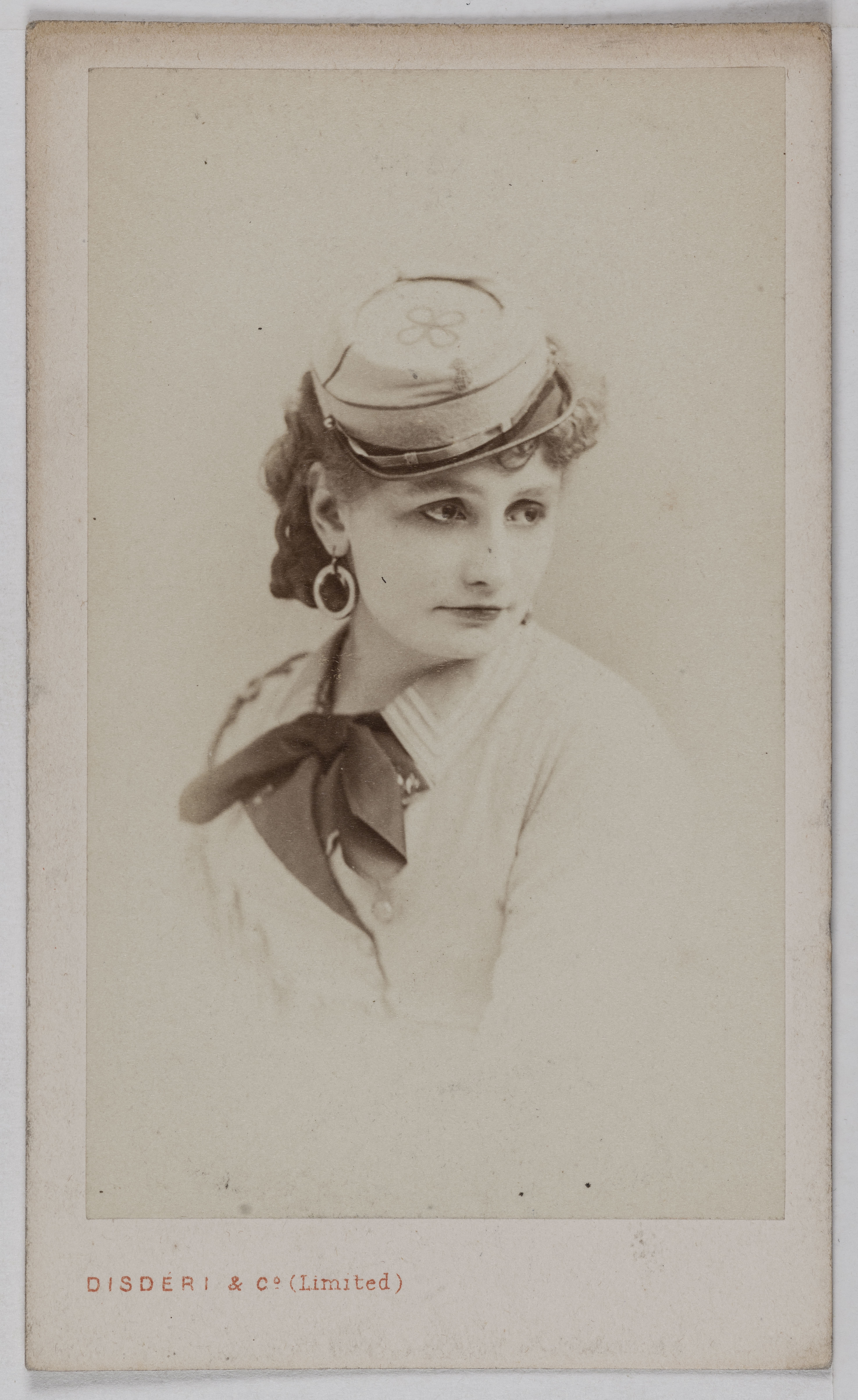André-Adolphe-Eugène Disdéri, Portrait de Marié Irma, (sœur de Galli et de Paola Marié), (actrice)