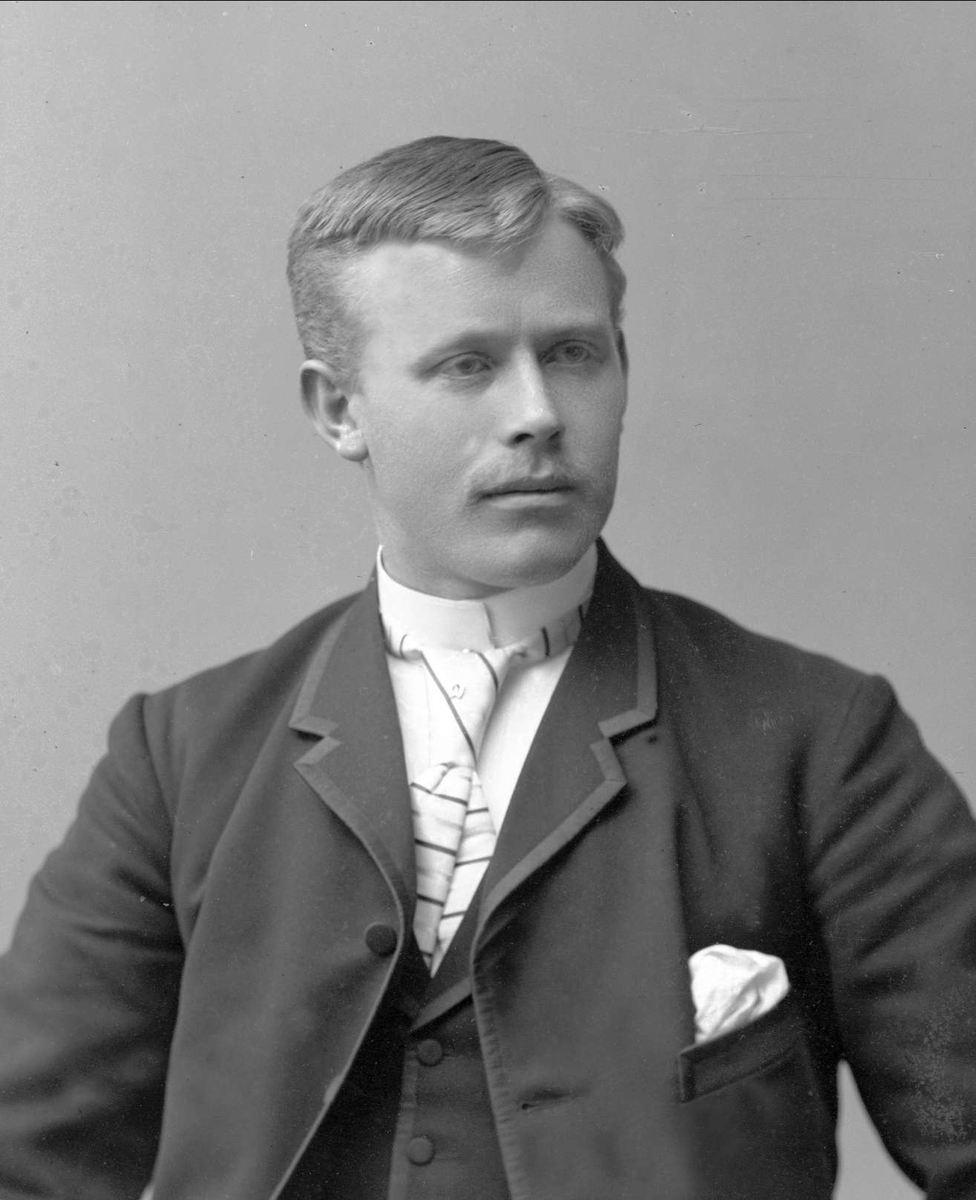 Gustav Borgen, NFB.31570