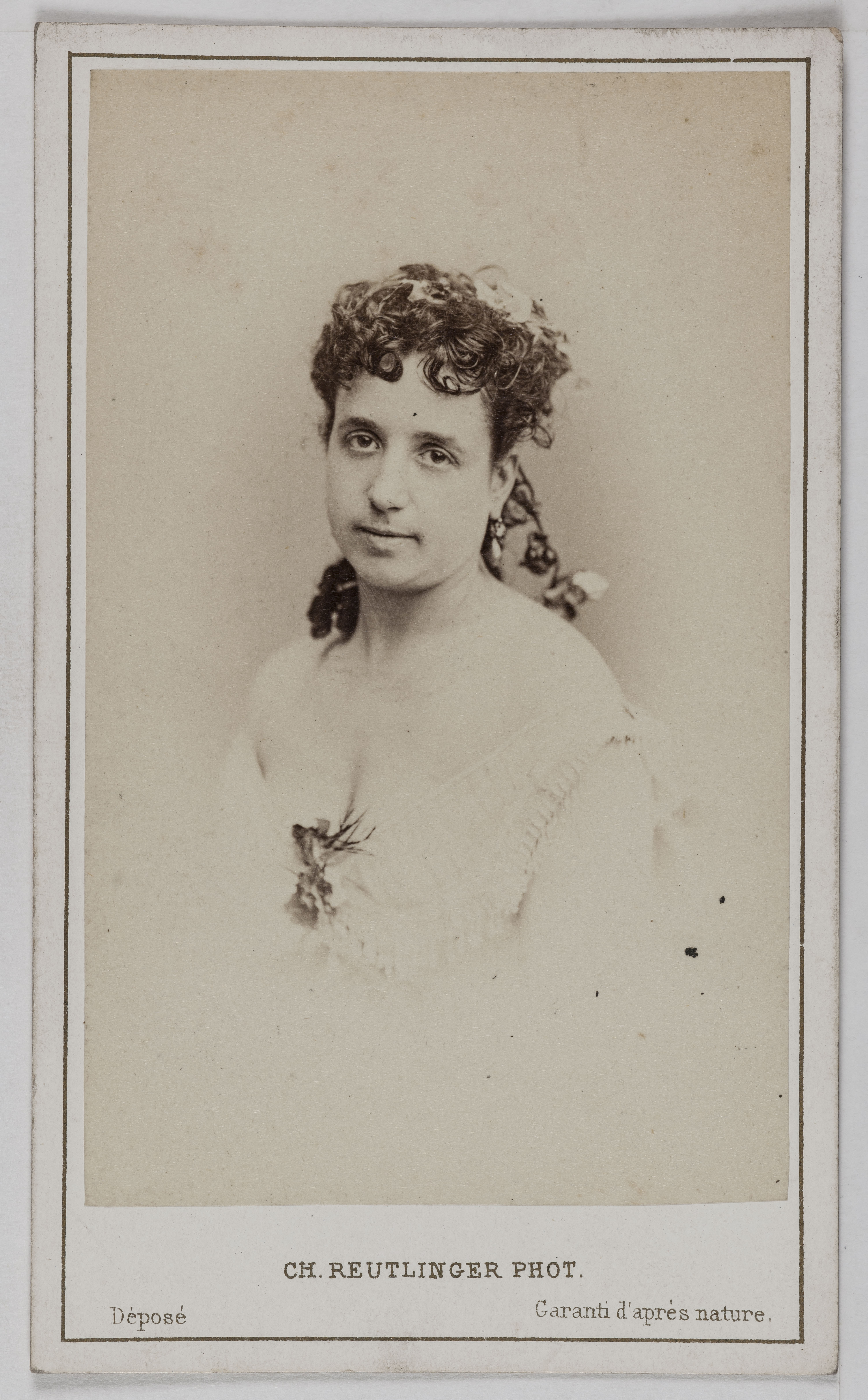 Charles Reutlinger, Portrait de Lovely, (Mme Désirée Larue, dite), (1837-), (actrice)