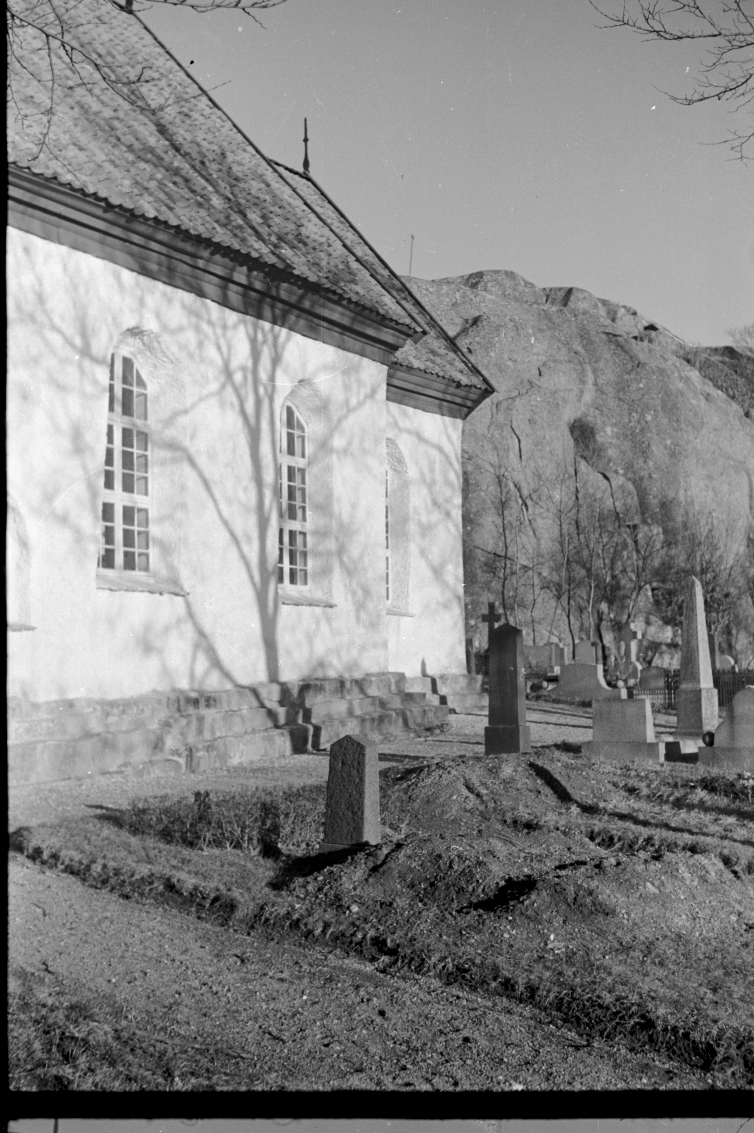 Bertil Berthelson, Svenneby gamla kyrka