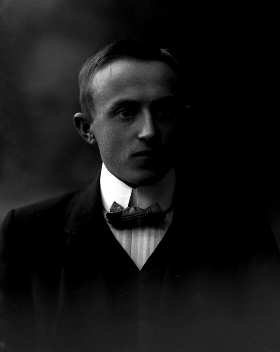 Gustav Borgen, NFB.07049