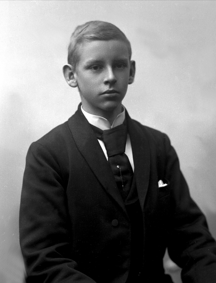 Gustav Borgen, NFB.06665