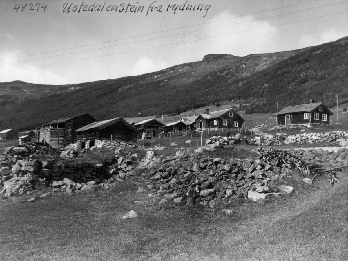 Anders Beer Wilse, Ustedalen, Bebyggelse