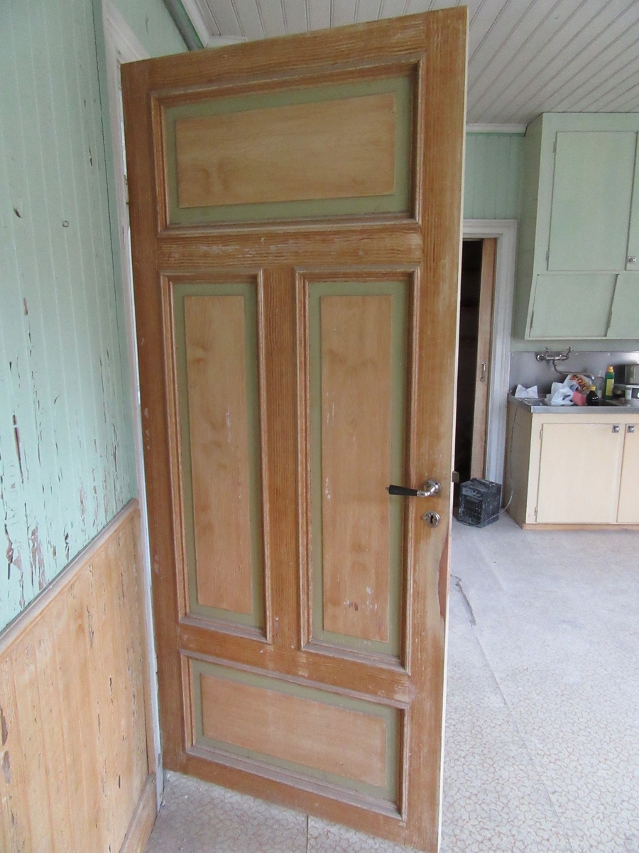 Unknown artist, Interior from Nygårdsgården in Bingsjö. The kitchen on the ground floor of the corsplan house in the courtyard. The house was erected in 1912.