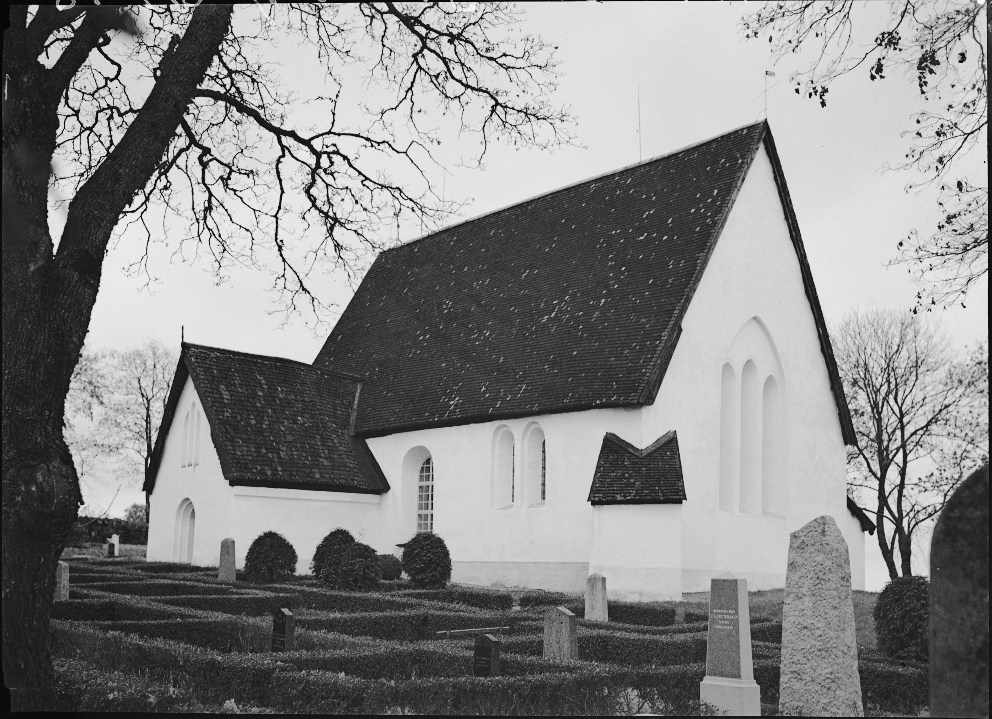 Nils Lagergren, Härkeberga kyrka
