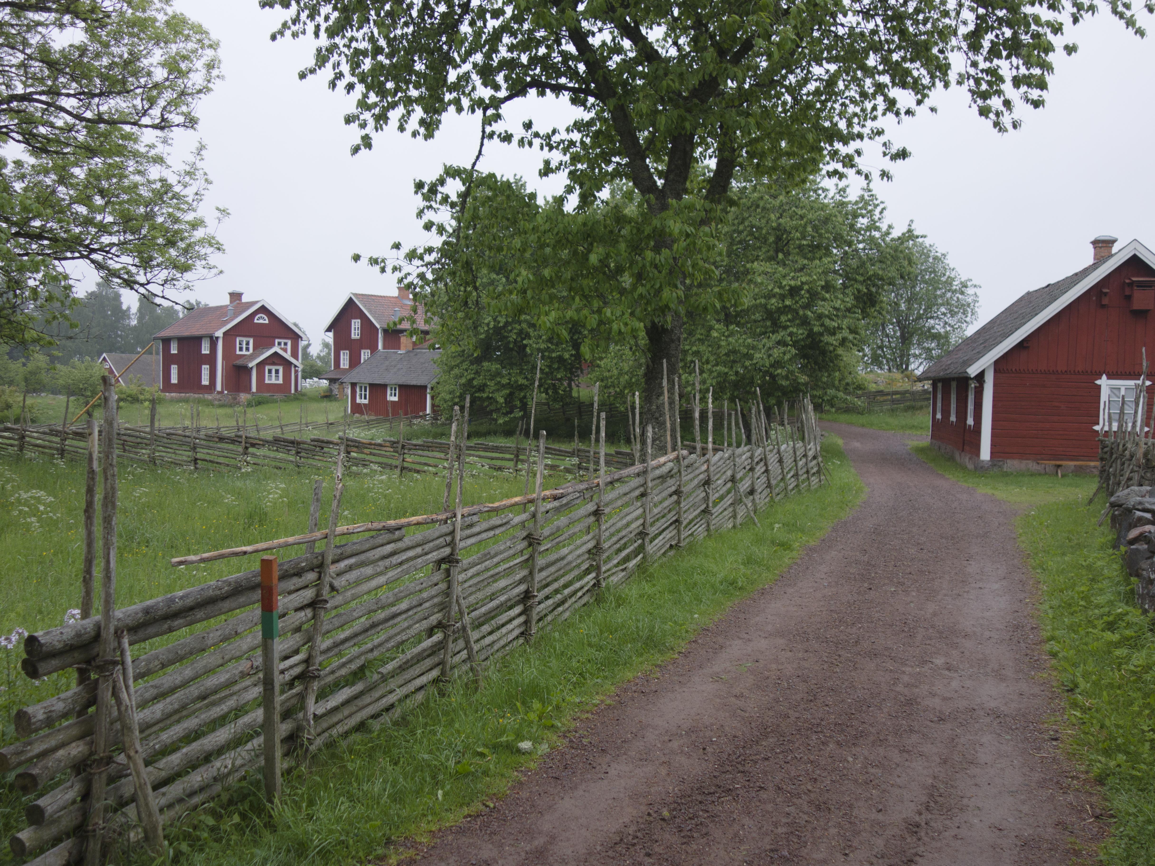 Leif Gren, Åsens by