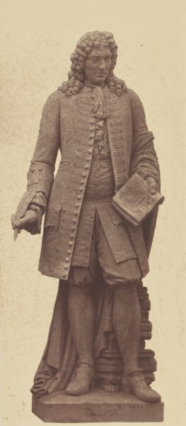 Édouard Baldus, ["Regnard", Statue by Théodore Gruyère, Decoration of the Louvre, Paris]