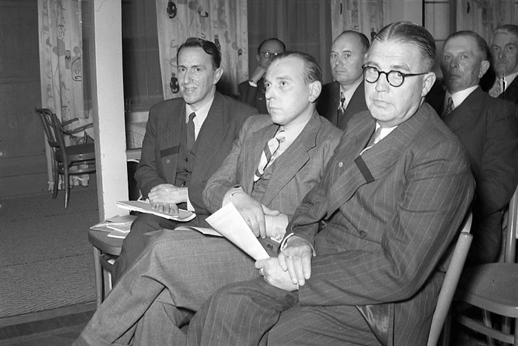 Arne Andersson, Enligt notering: "Köpmansföreningens Årsmöte 13/6 1948".