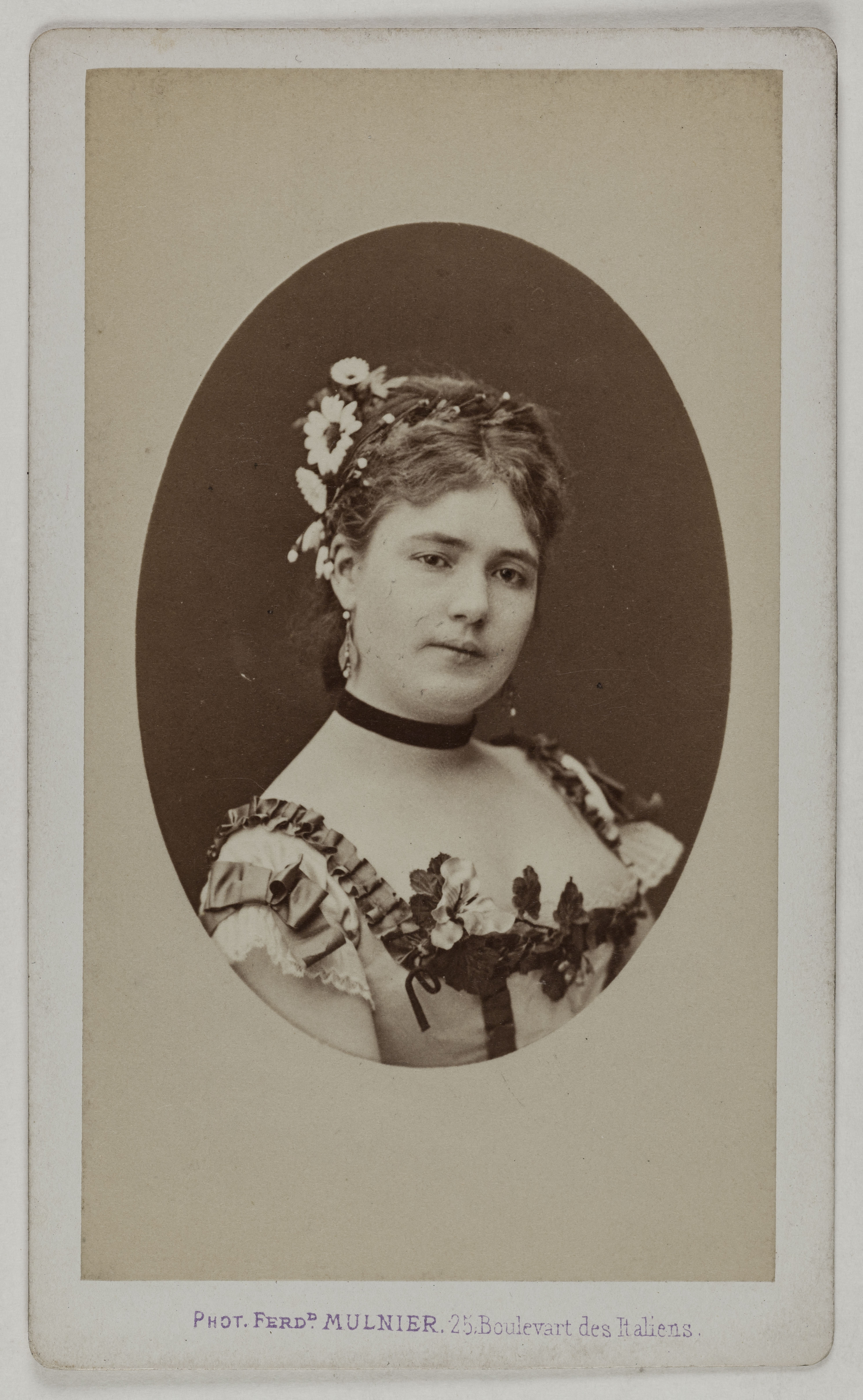 Ferdinand Mulnier, Portrait de Denain, (actrice)