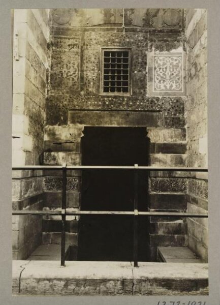 K.A.C. Creswell, Entrance of the mosque of Qadi ‘Abd al-Basit, Cairo
