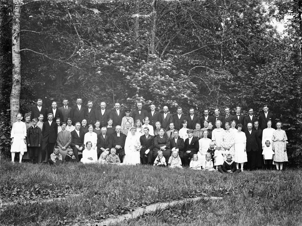 Skötsner-Edhlund, Bröllop på Fagerön, Uppland