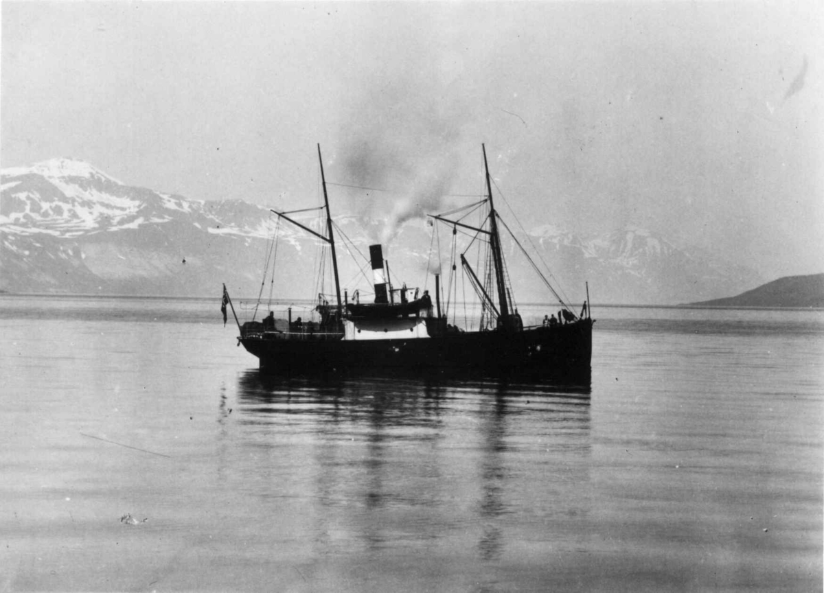 Axel Lindahl, Rutebåt Jovik