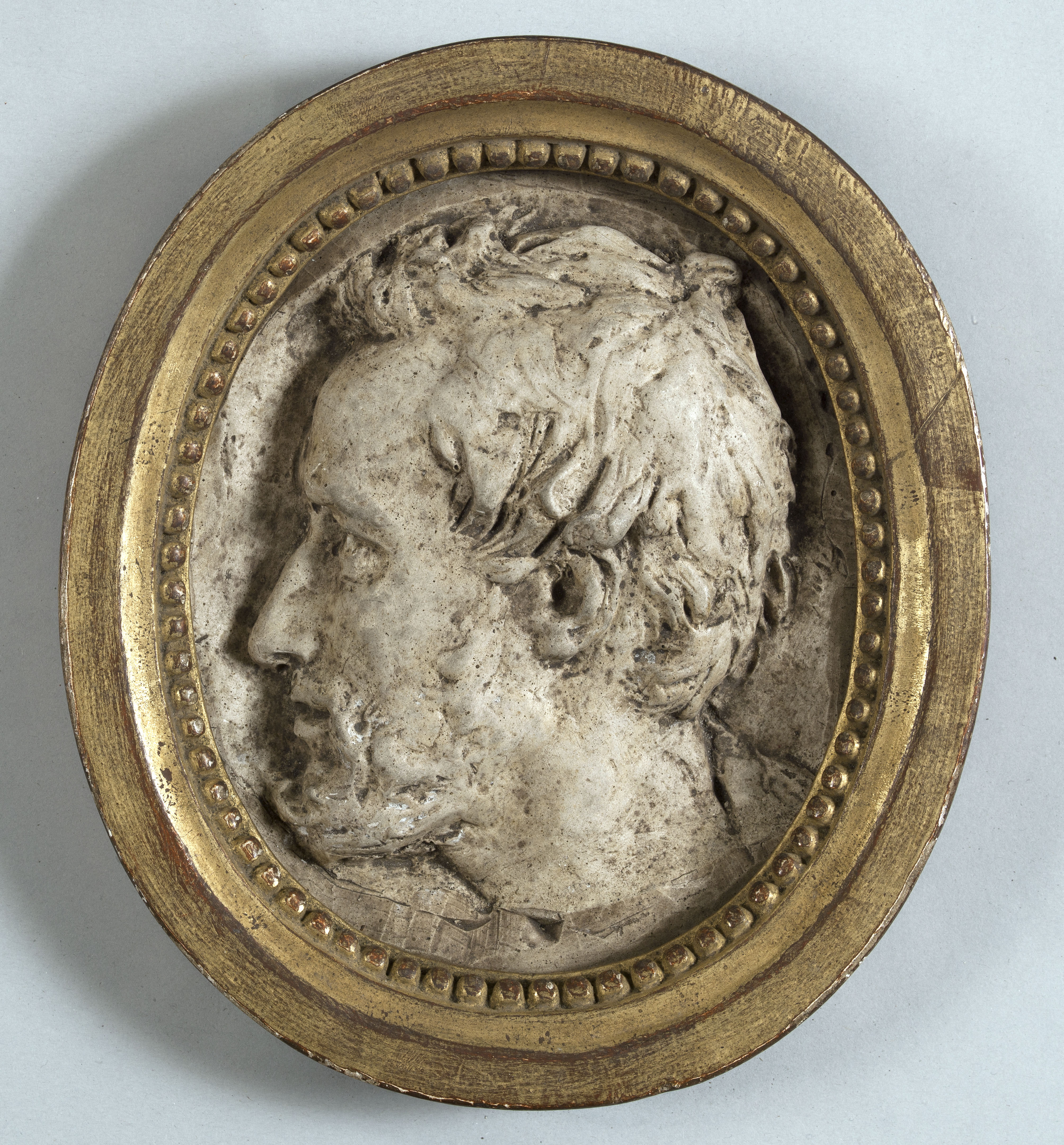 Jean-Baptiste Carpeaux, Portrait d'homme de profil gauche