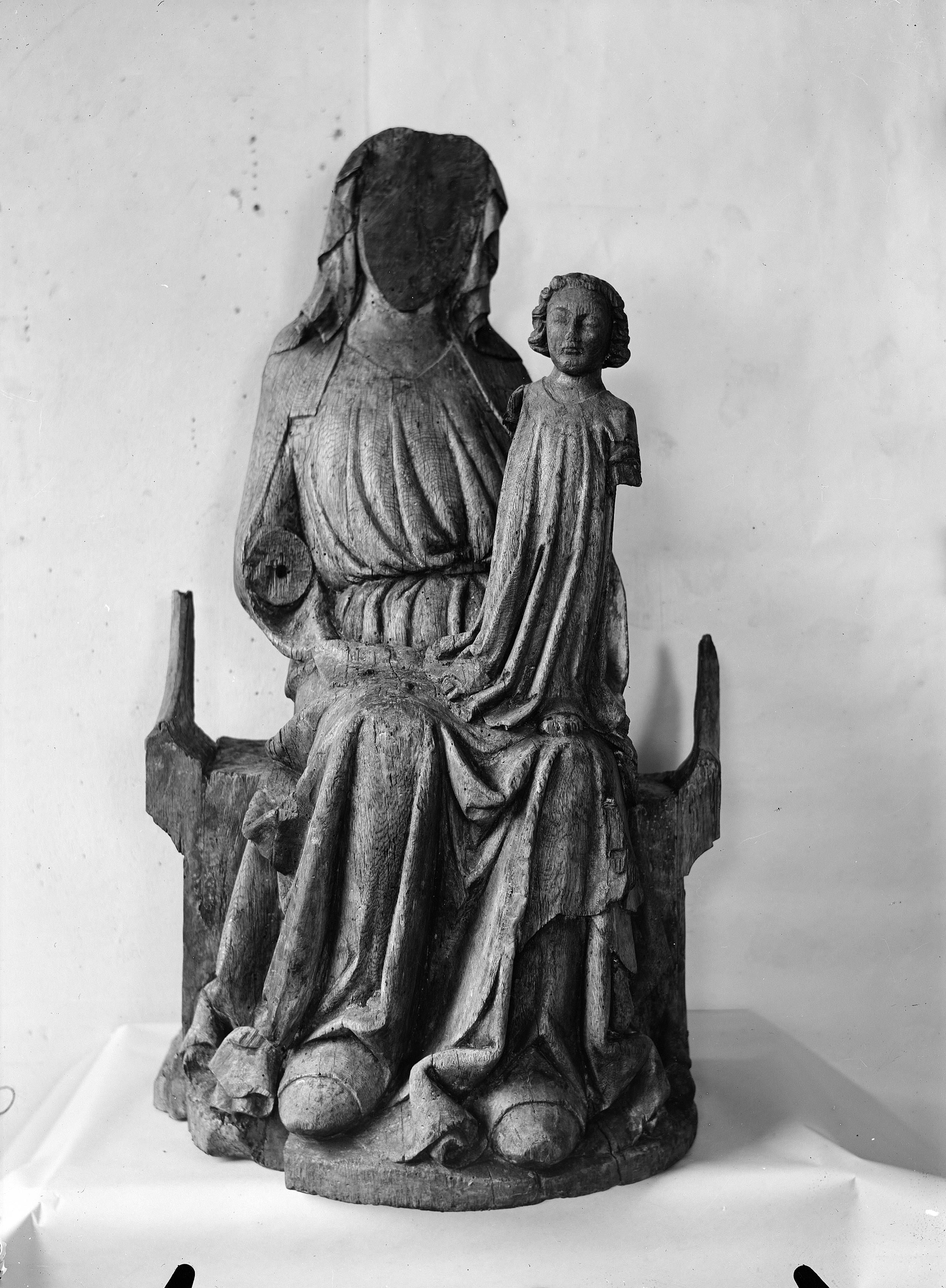 Oscar Svensson, Ukna kyrka