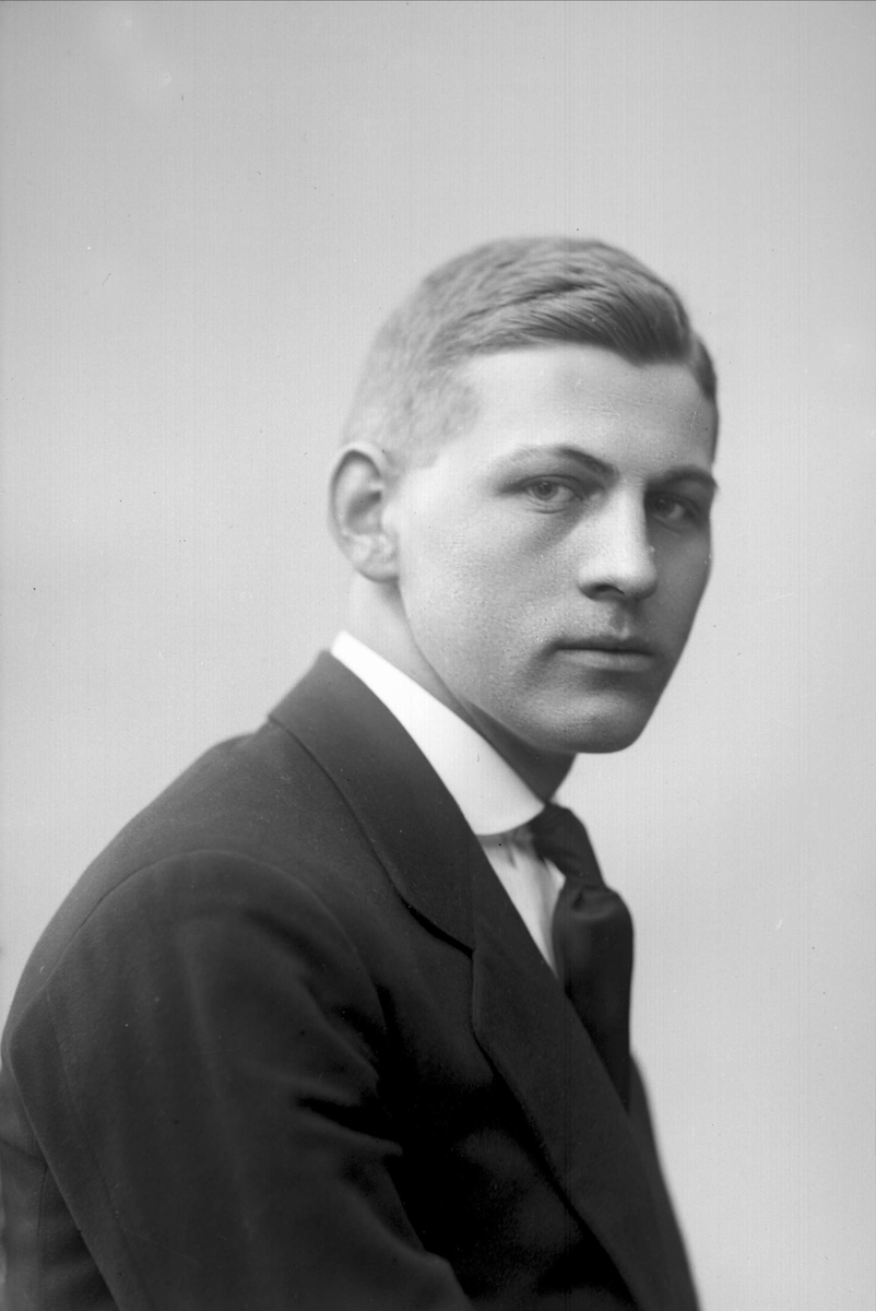 Gustav Borgen, NFB.49256
