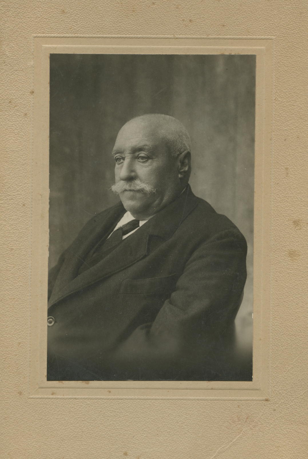 Desconegut, [Retrat d'un home]