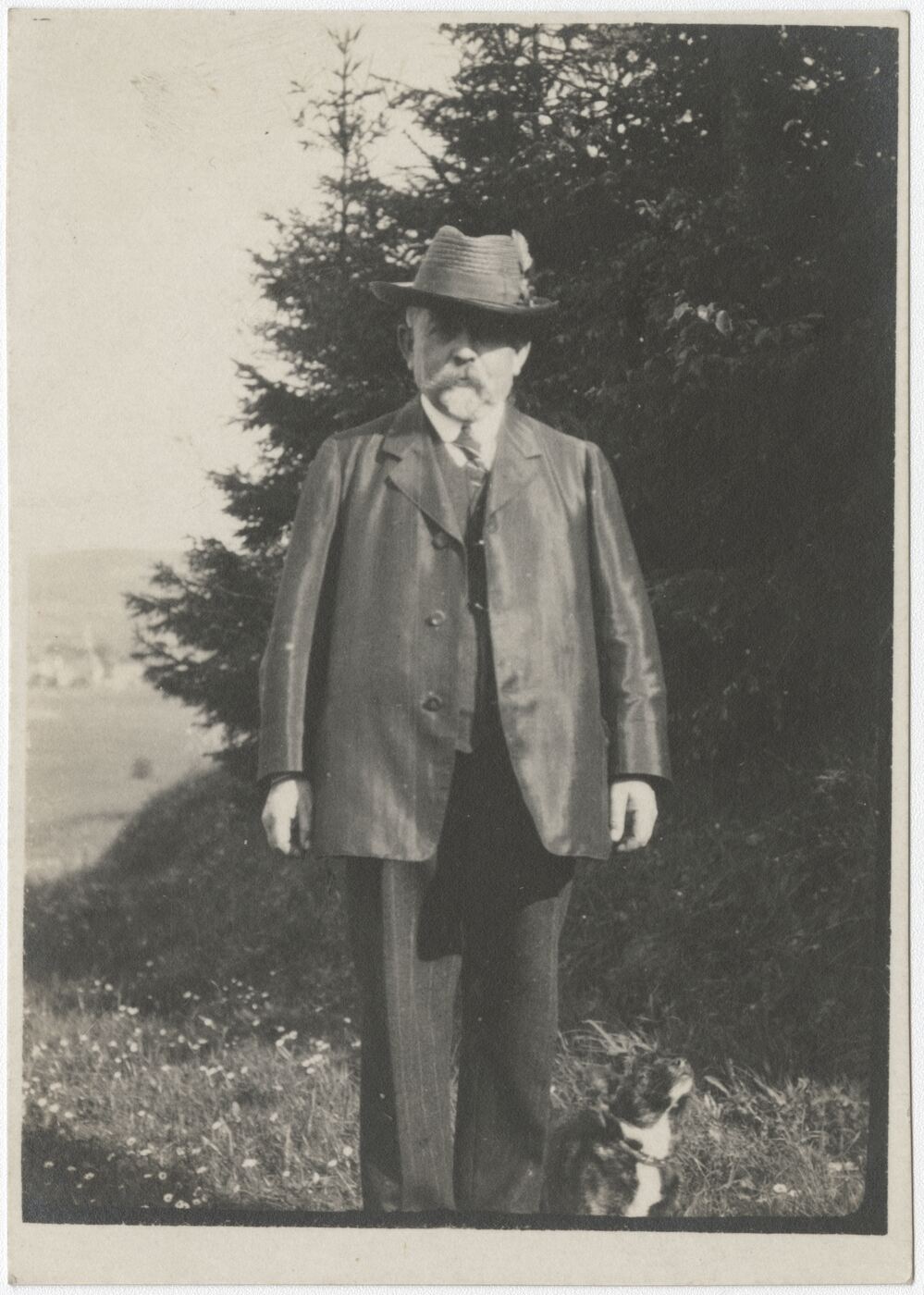Wilhelm Alb. Bechtel, Senyvo vyro portretas gamtoje