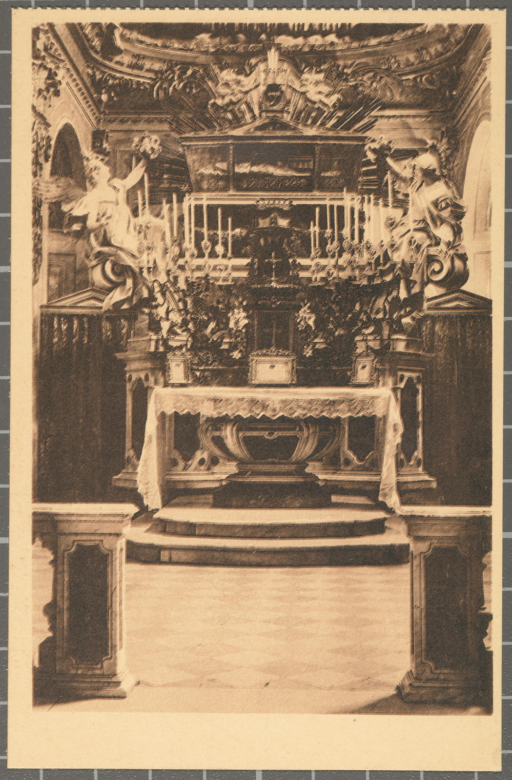 Desconegut, S. CATERINA - GENOVA Altar y urna donde se conserva el cuerpo de S. Catalina.