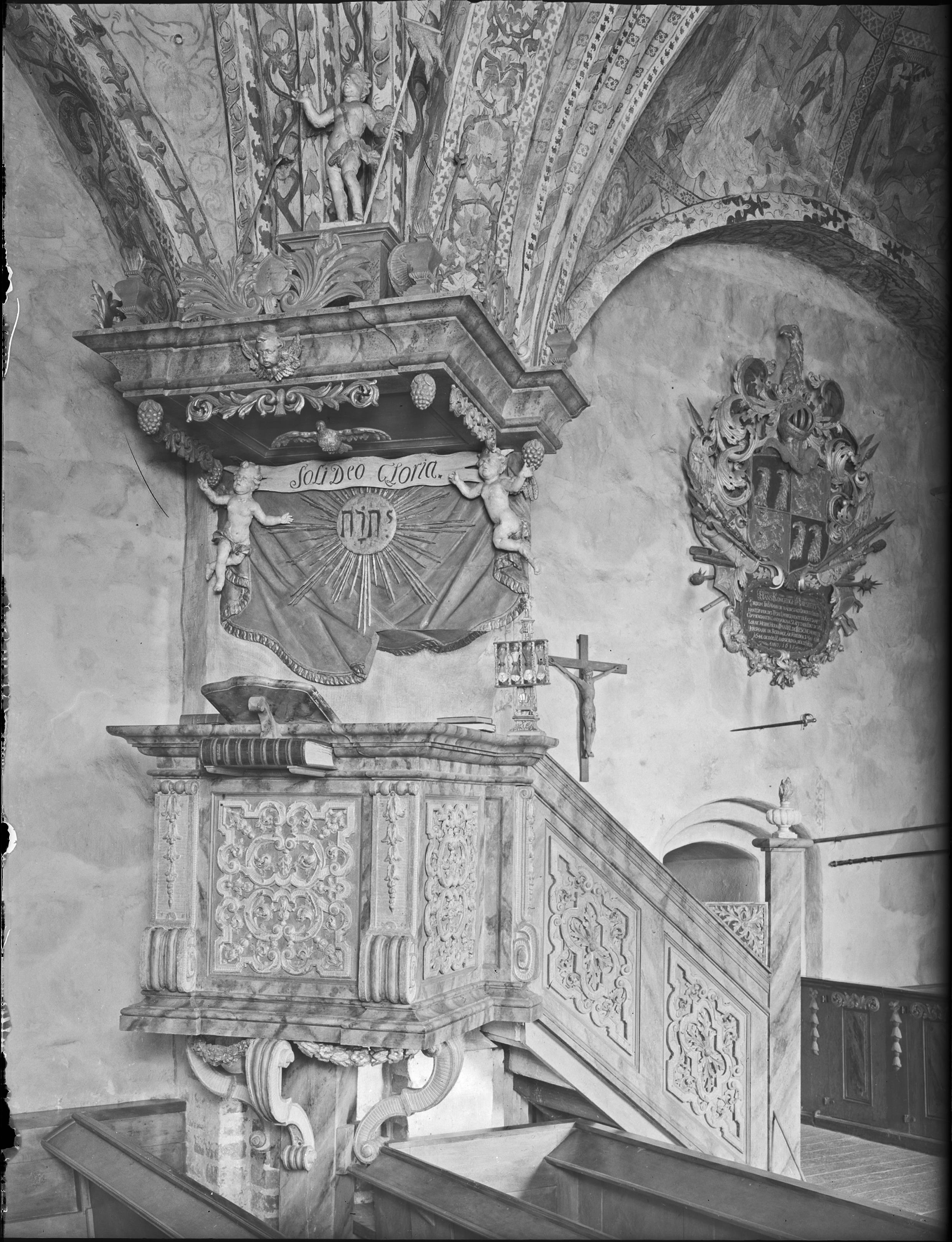 Nils Lagergren, Valö kyrka