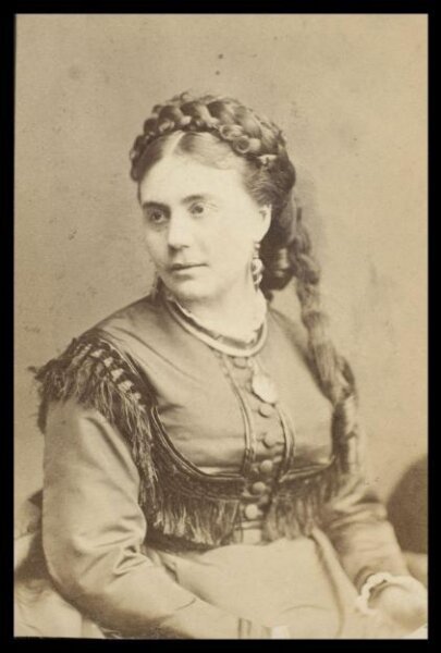 London Stereoscopic and Photographic Company, Guy Little Theatrical Photograph