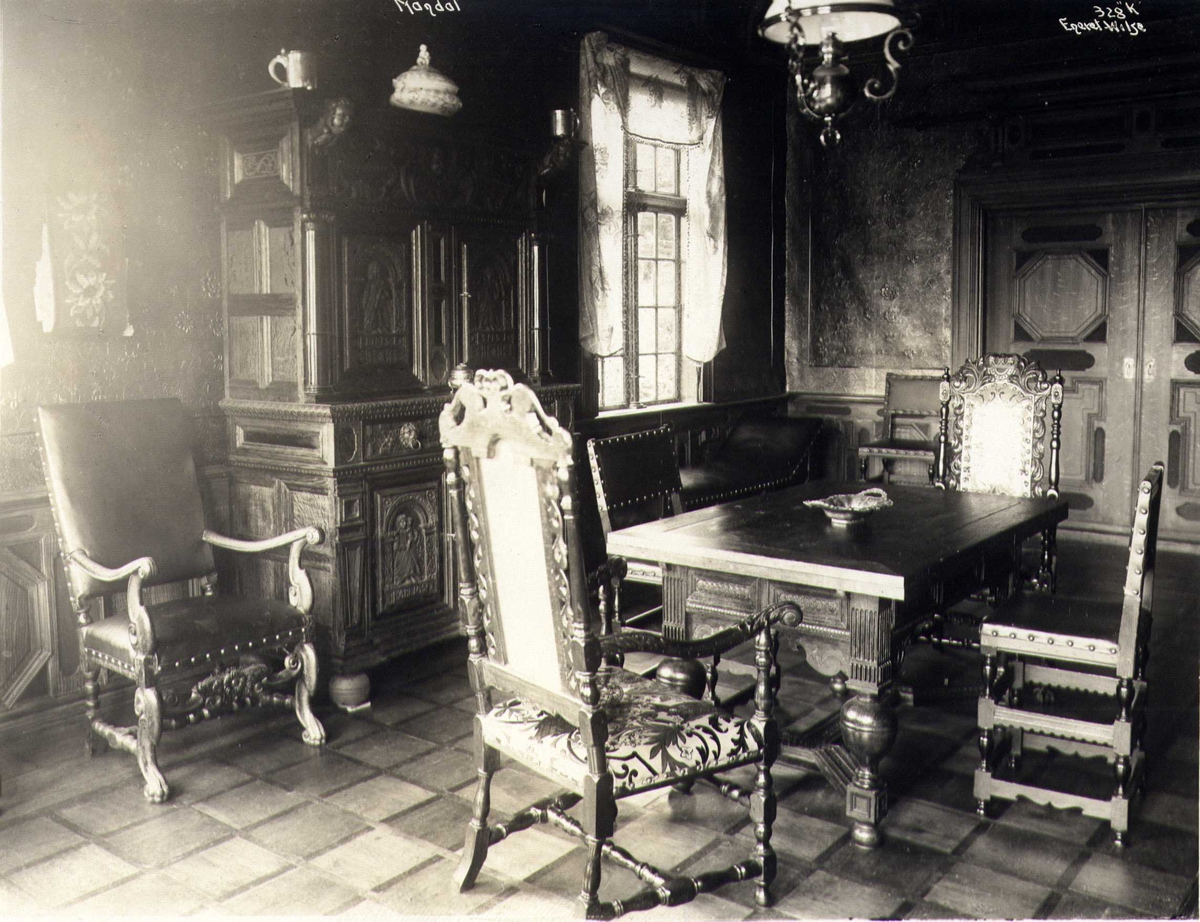 Anders Beer Wilse, Interiør, Halse, Mandal, Vest-Agder. Fotografert 1912. Konsul Bugges villa.