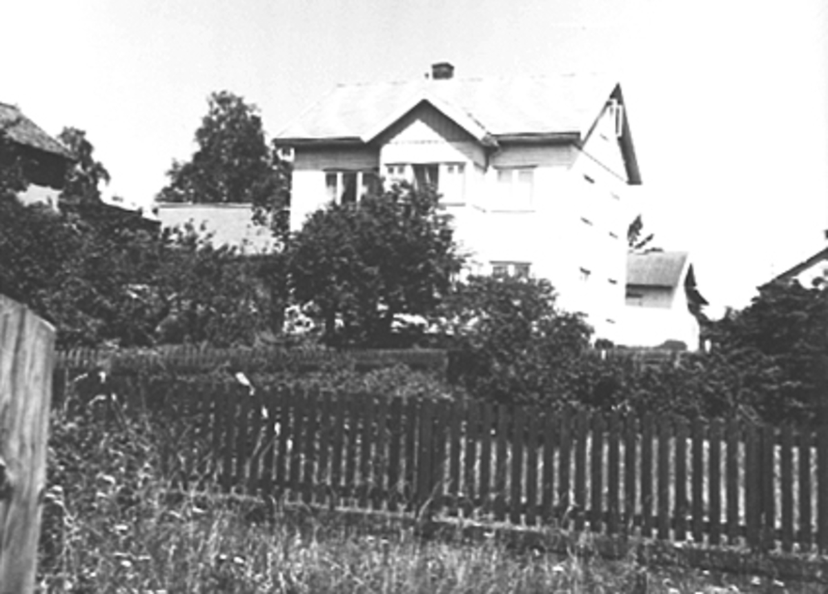 Anno Domkirkeodden, EKSTERIØR VALHEIM, RINGGATA 3